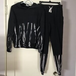 Lea & Viola medium 2 piece sweat outfit